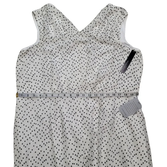 Maggy London LEAH EMPIRE WAIST Midi Dress - Picture 9 of 11